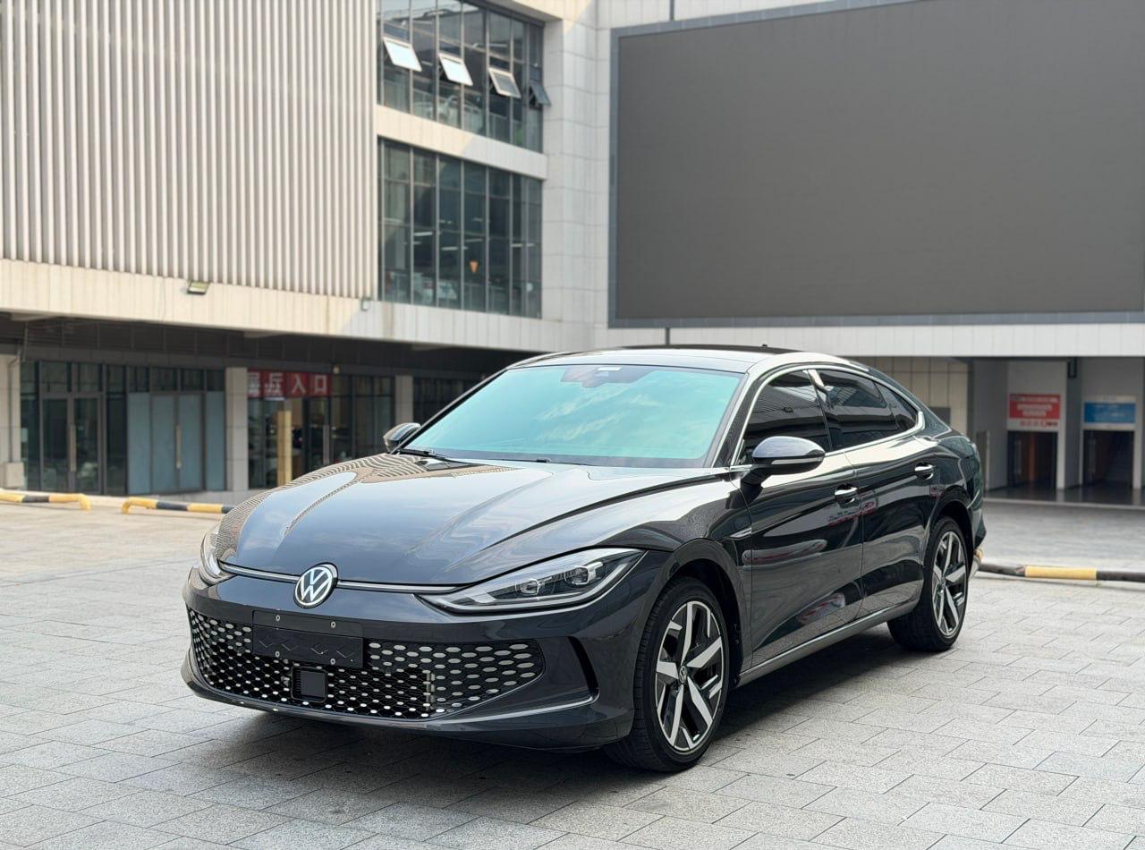 Volkswagen Lamando L