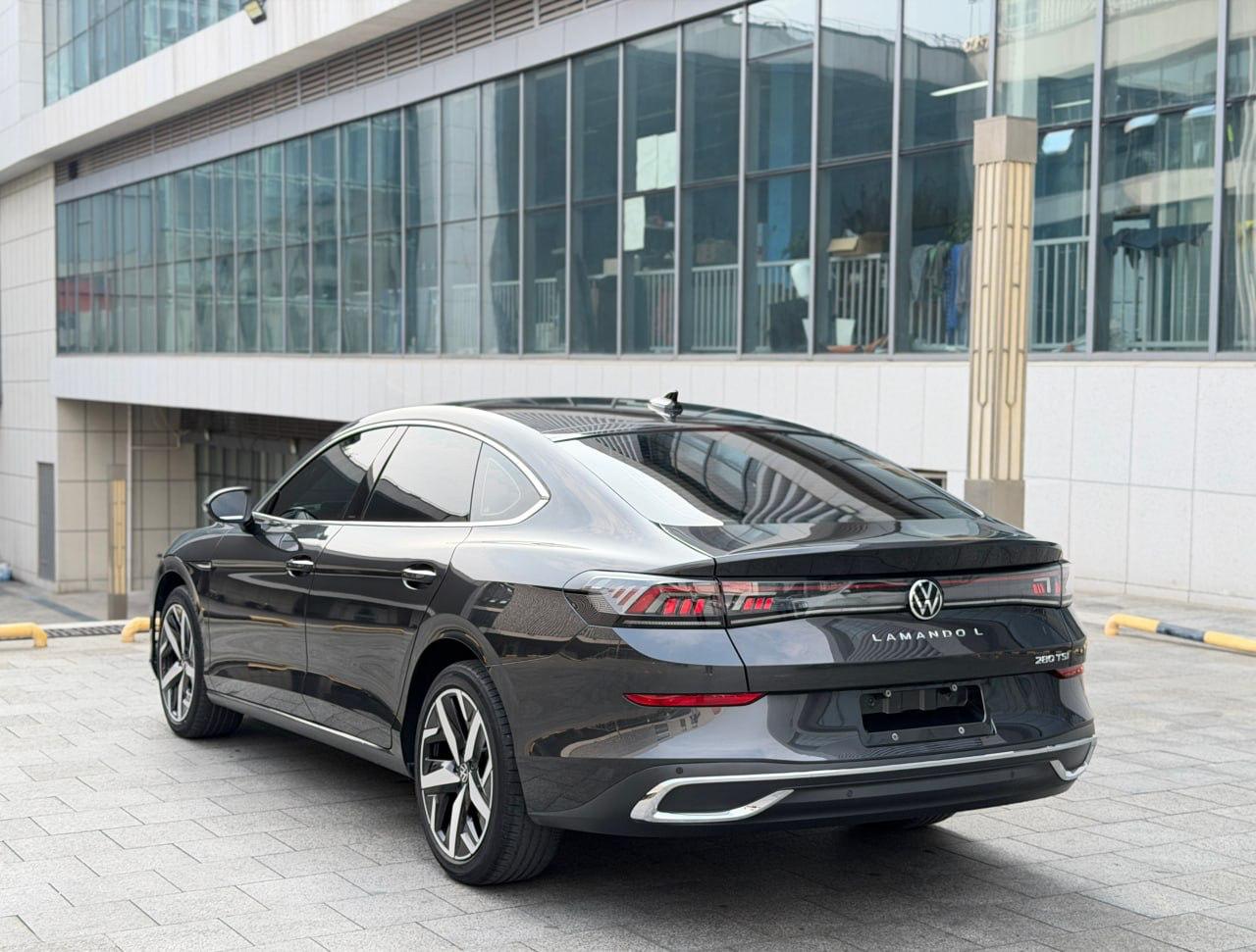 Volkswagen Lamando L