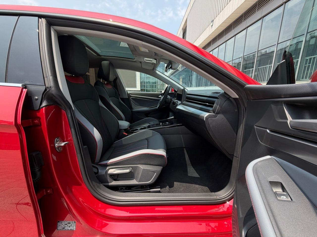 Volkswagen Lamando L