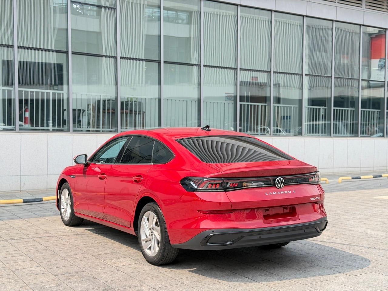 Volkswagen Lamando L