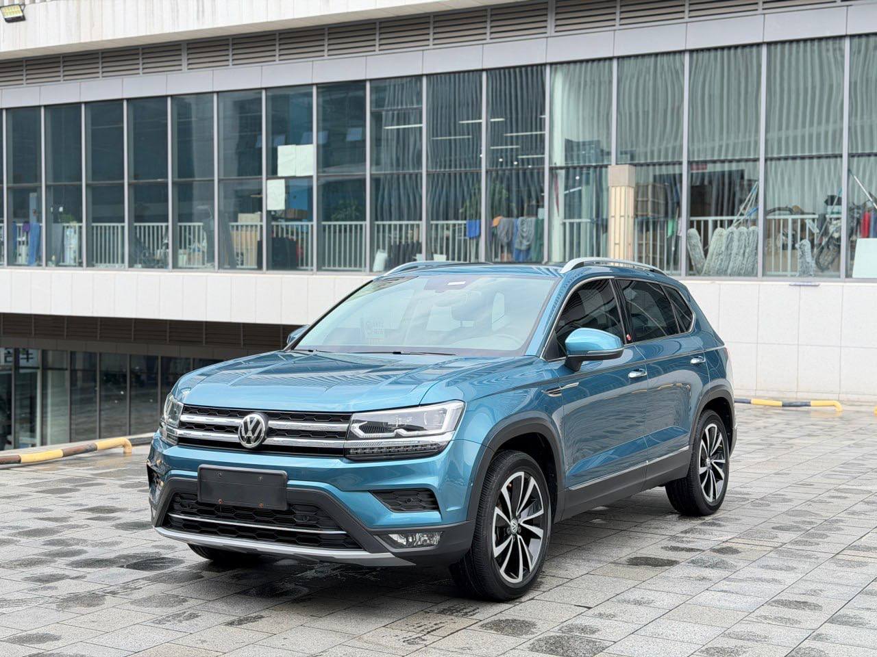 Volkswagen Tharu