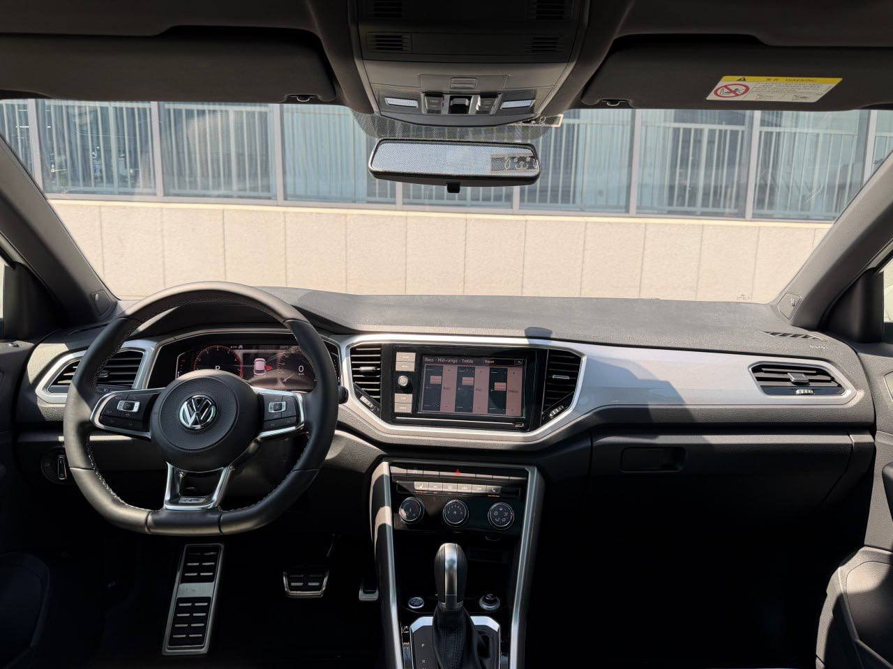 Volkswagen T-ROC R-line