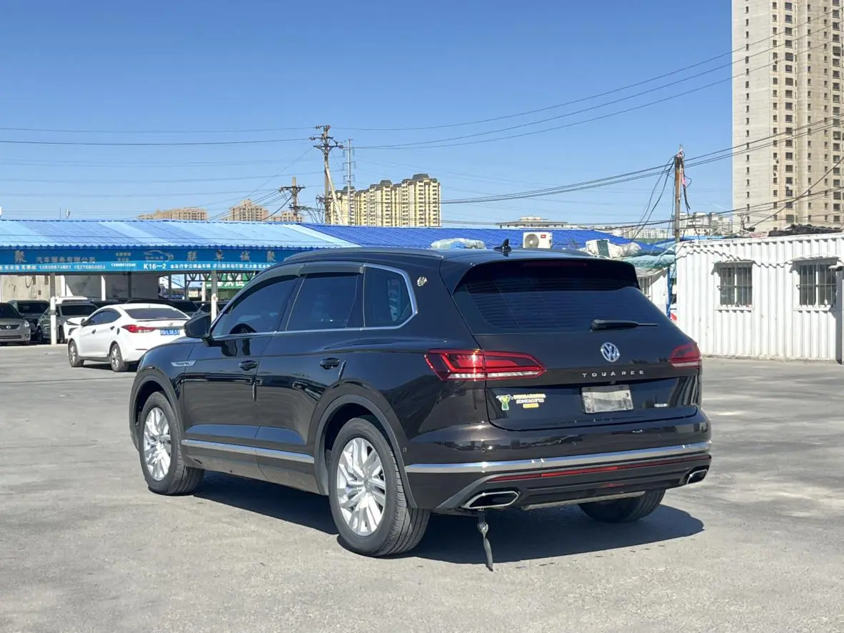Volkswagen Touareg 2019 2.0TSI Sharp China VI