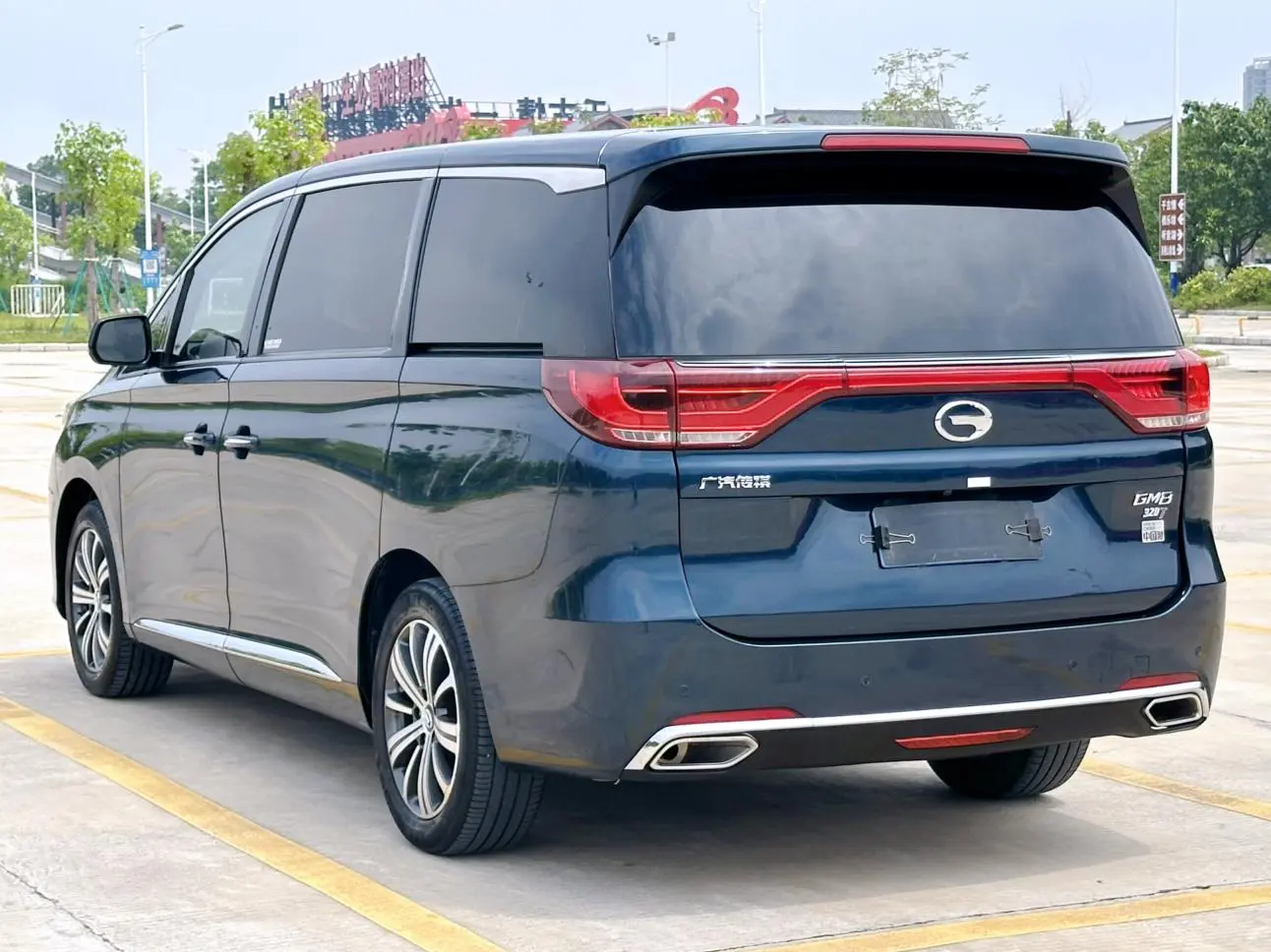 GAC Trumpchi Trumpchi M8 2018 320T Premium