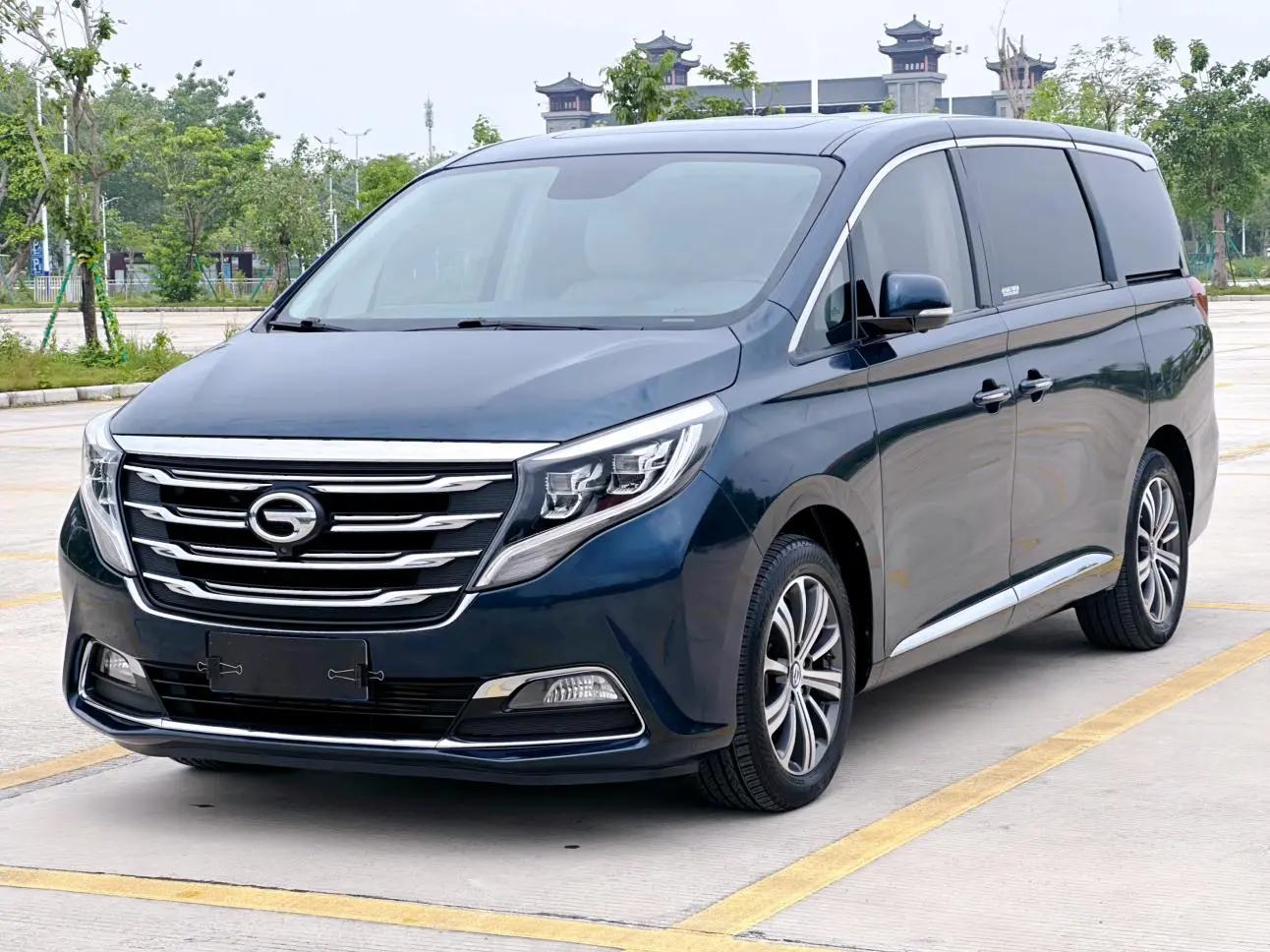 GAC Trumpchi Trumpchi M8 2018 320T Premium