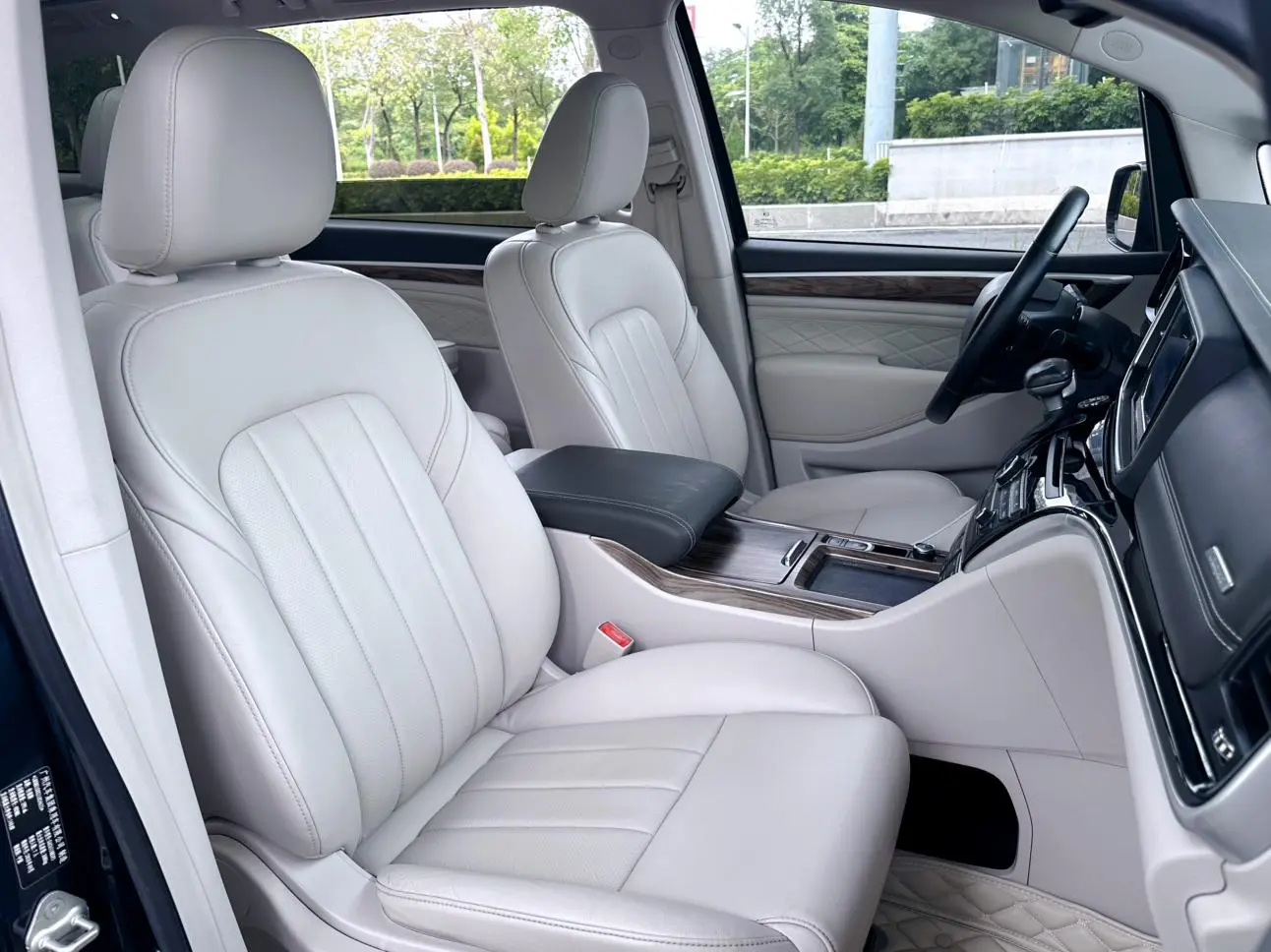GAC Trumpchi Trumpchi M8 2018 320T Premium
