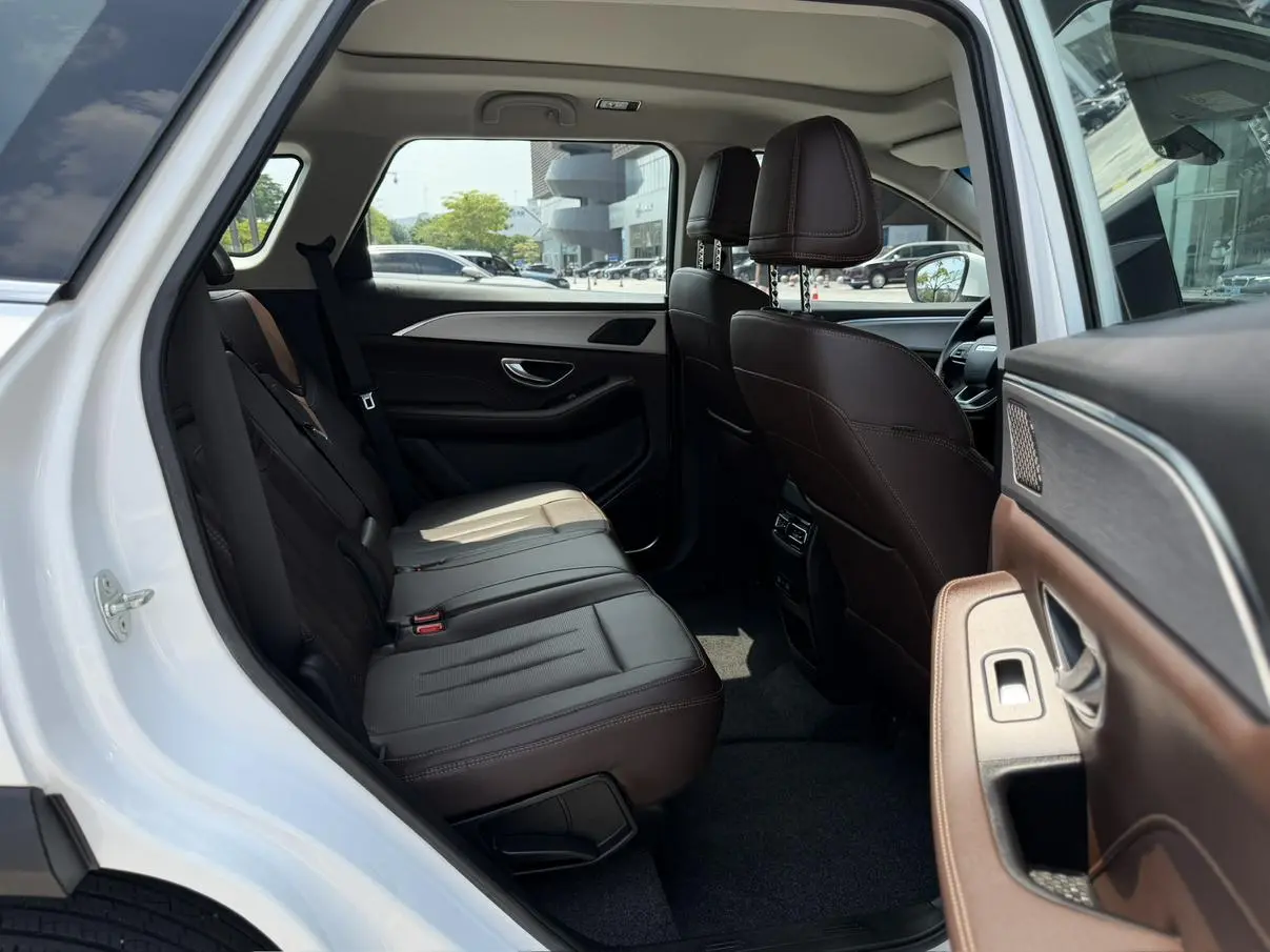 Jetour X90 PLUS 2021 1.6TD DCT