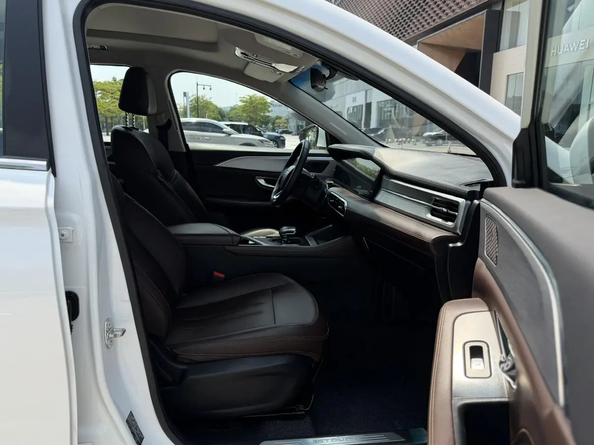 Jetour X90 PLUS 2021 1.6TD DCT