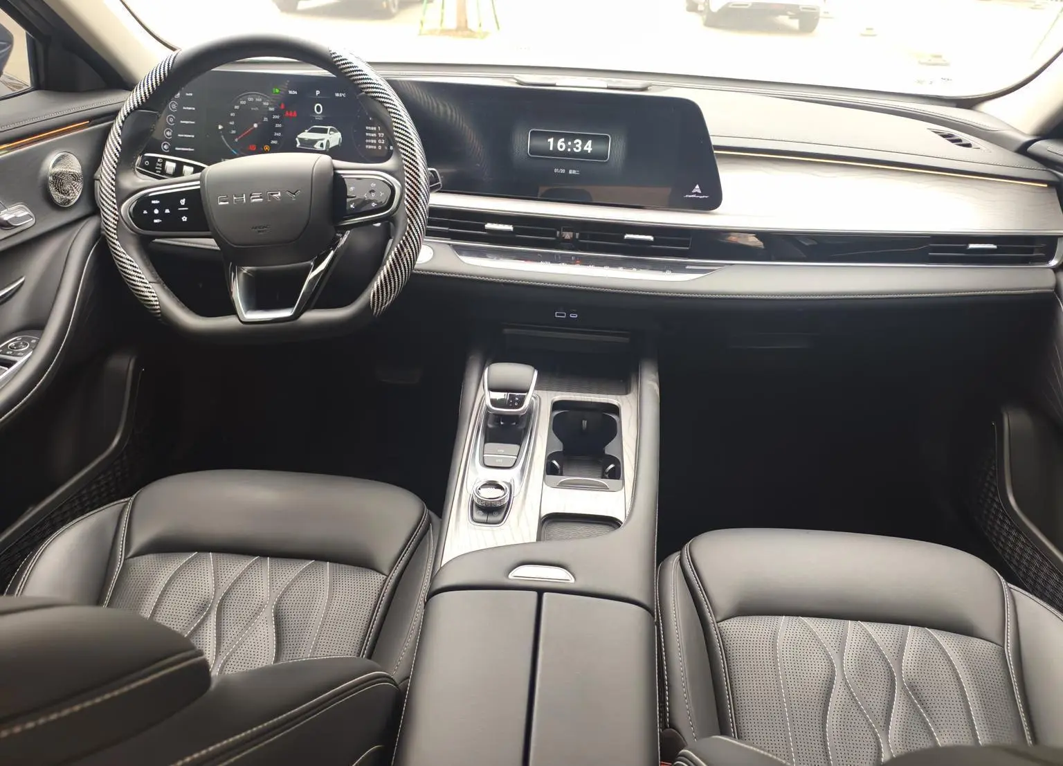 Chery Arrizo 8 2025 1.6TGDI DCT