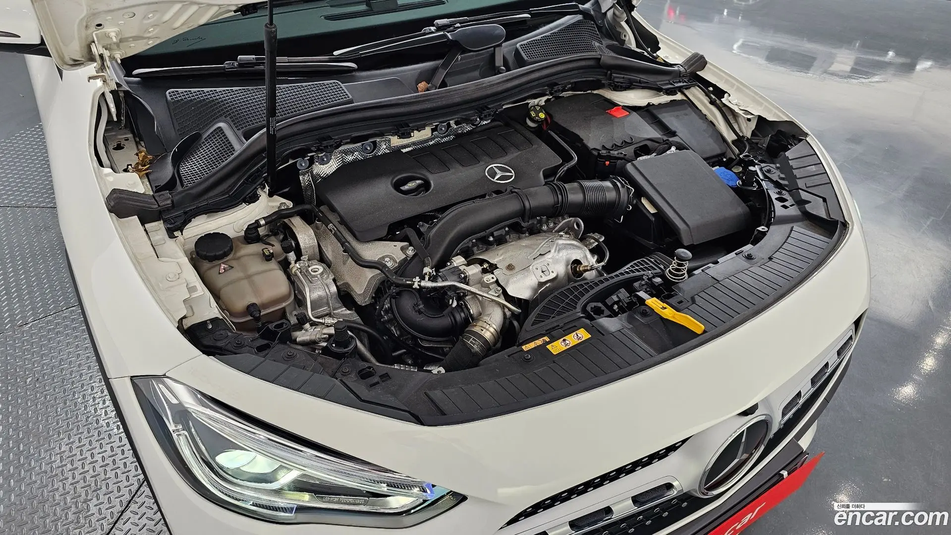 Mercedes-Benz GLA-Class GLA250 4MATIC 2020