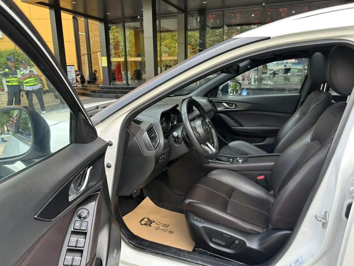 Mazda CX-4 2021 2.5L 4WD Blue Sky