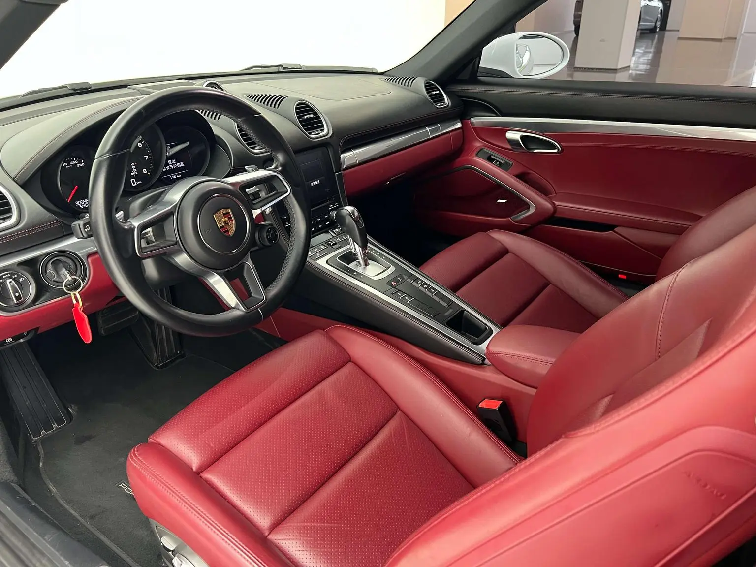 Porsche 718 2020 Cayman 2.0T