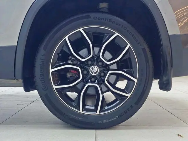 Skoda 2018 Facelift TSI330 7 seat 2WD Luxury Premium Enjoy