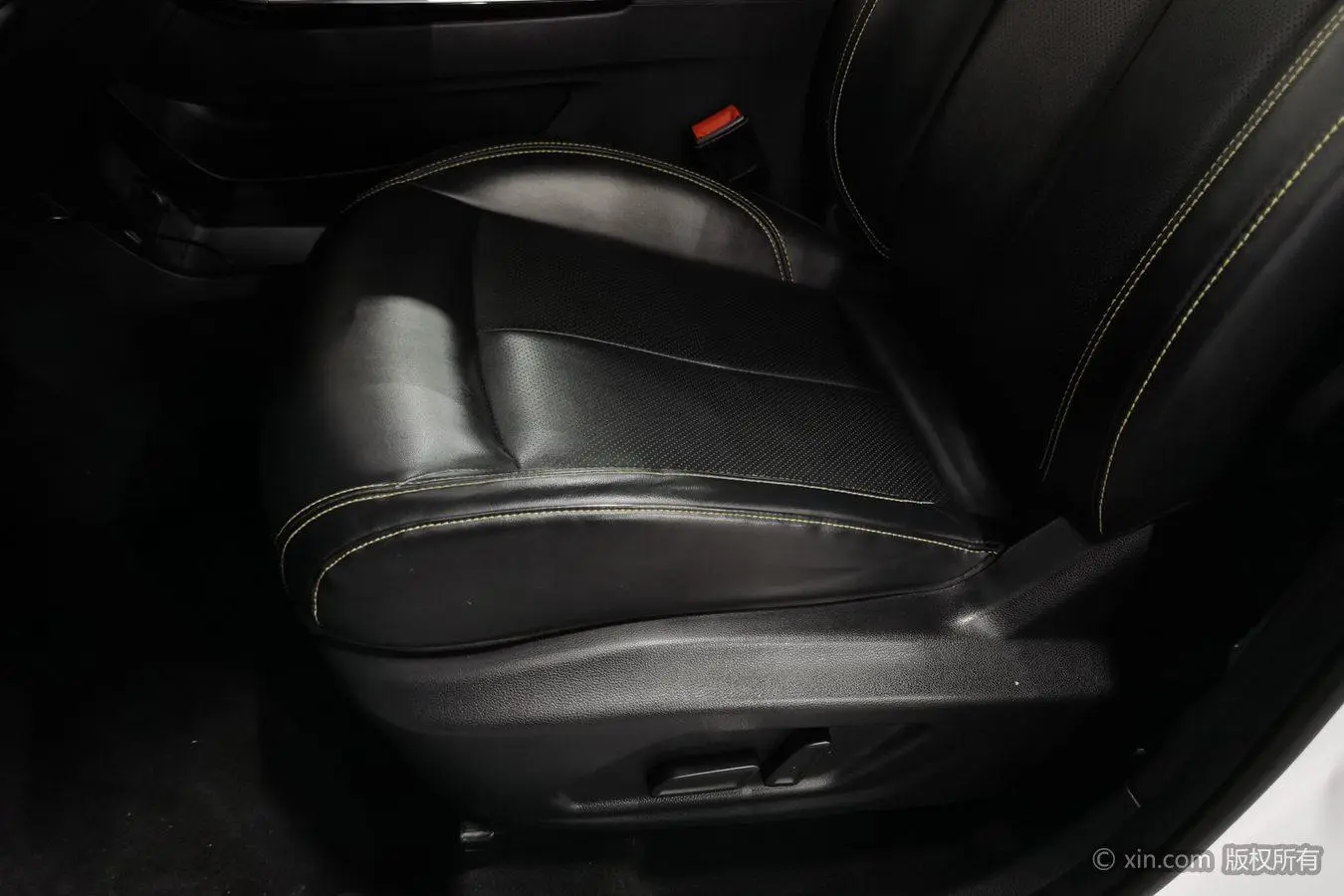 Roewe RX5 2020 PLUS 300TGI Auto Ali Guochao Flagship
