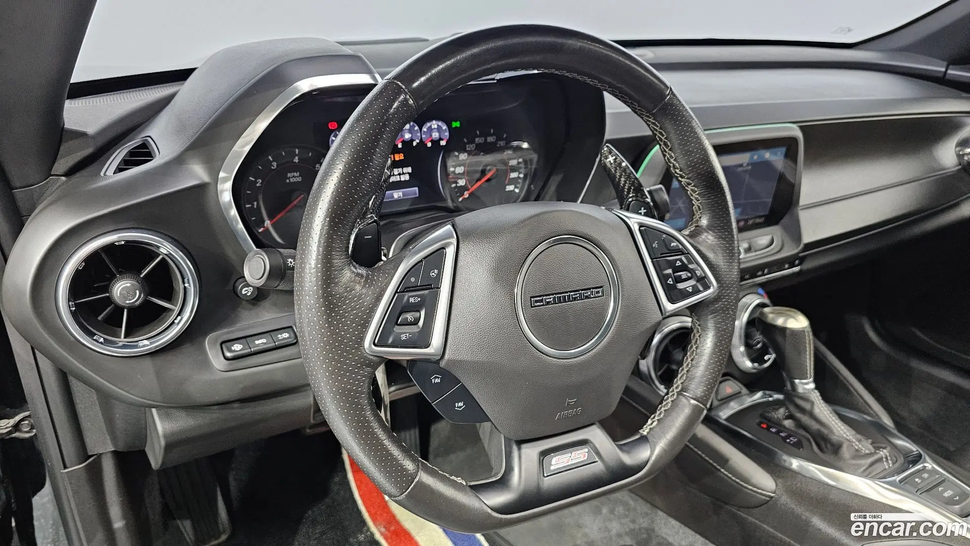 Chevrolet Camaro SS 6.2 V8