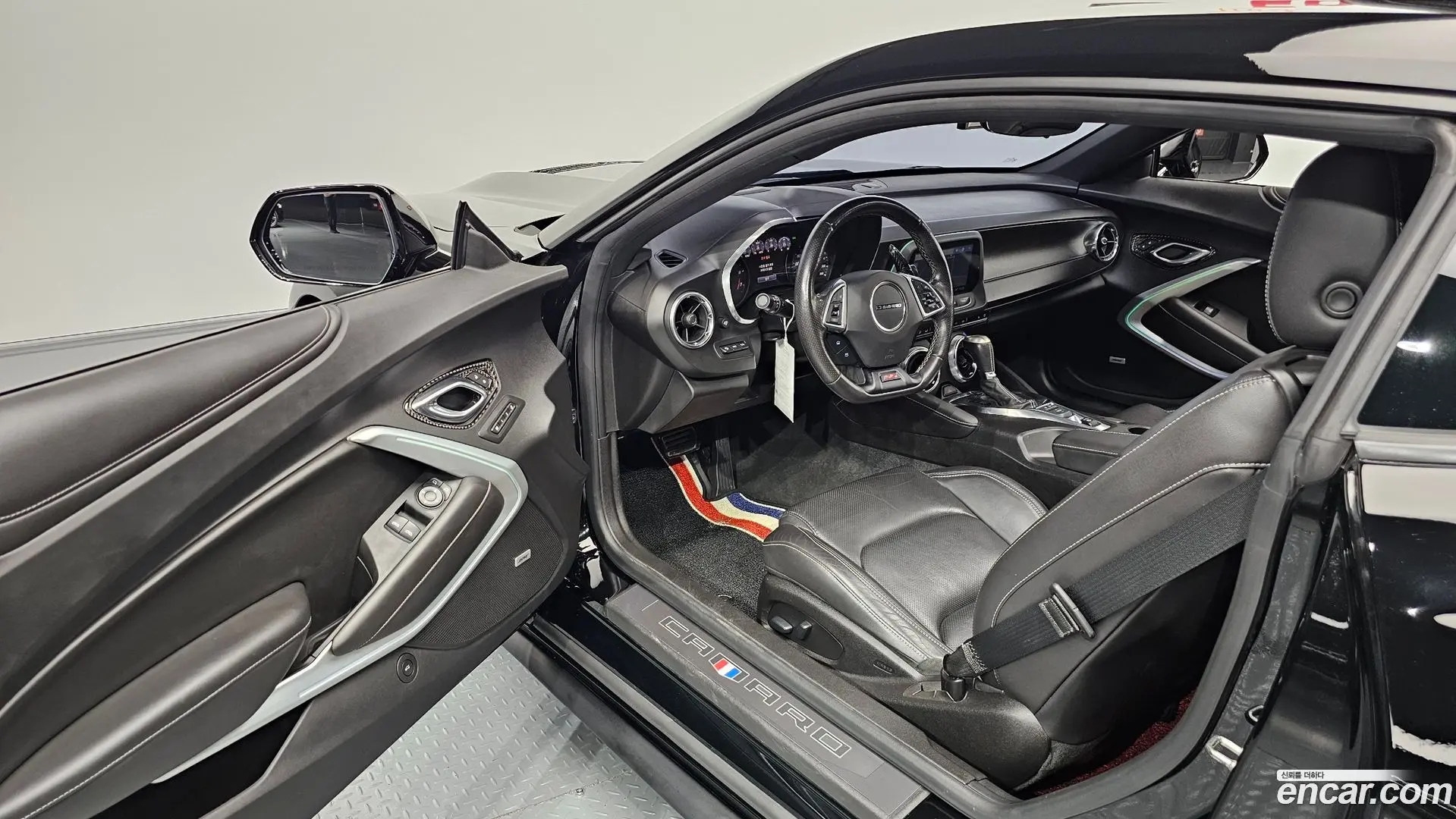 Chevrolet Camaro SS 6.2 V8