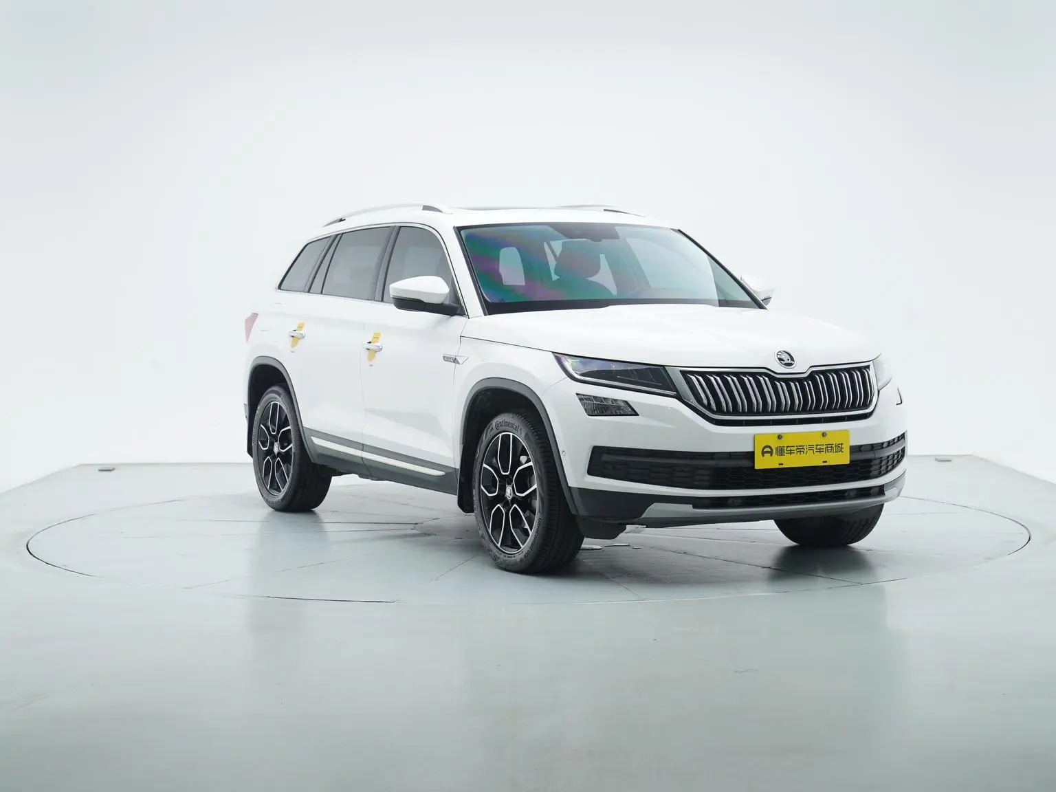 Skoda 2021 TSI330 5 seat 2WD Luxury Premium Enjoy