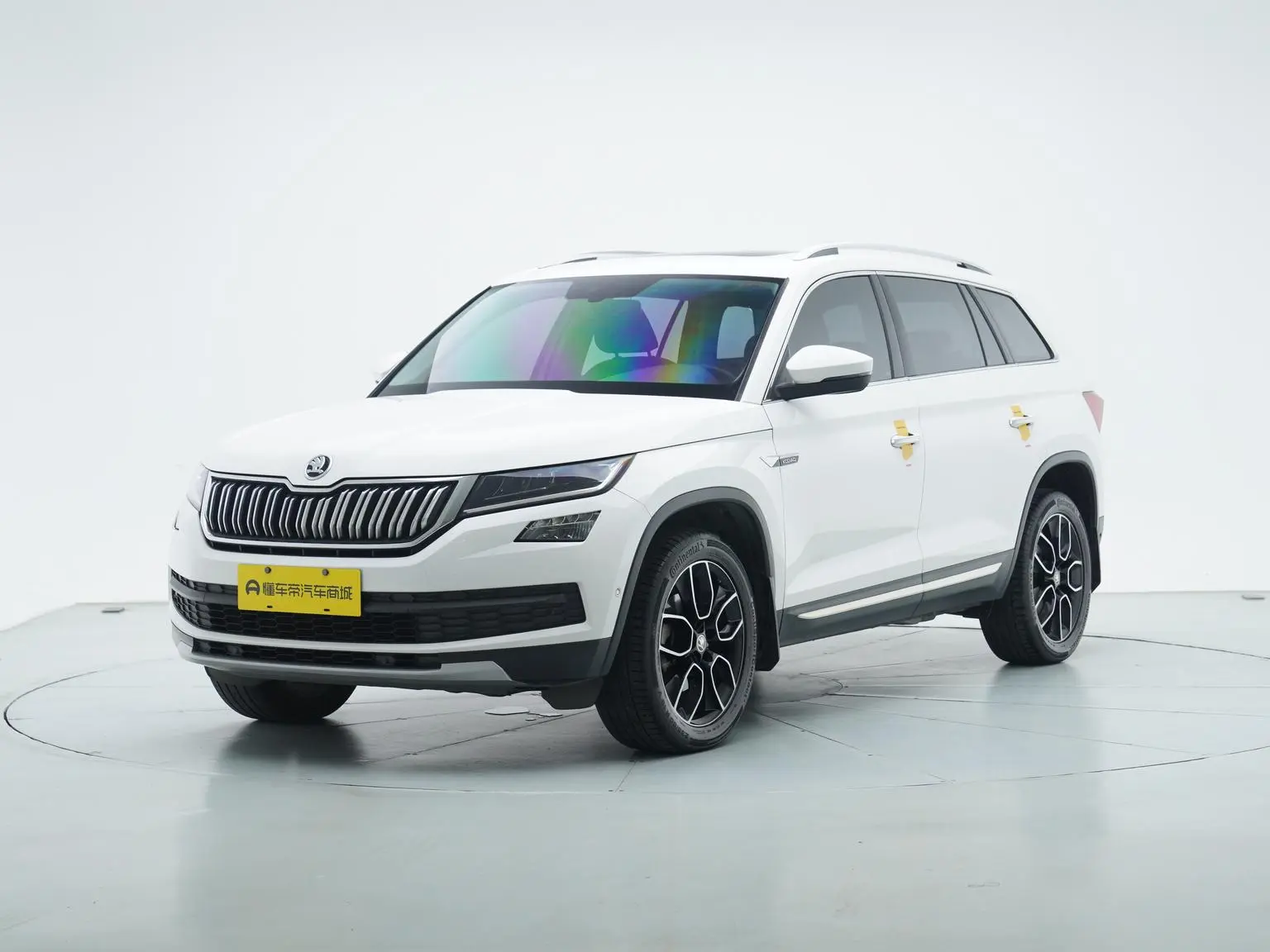 Skoda 2021 TSI330 5 seat 2WD Luxury Premium Enjoy