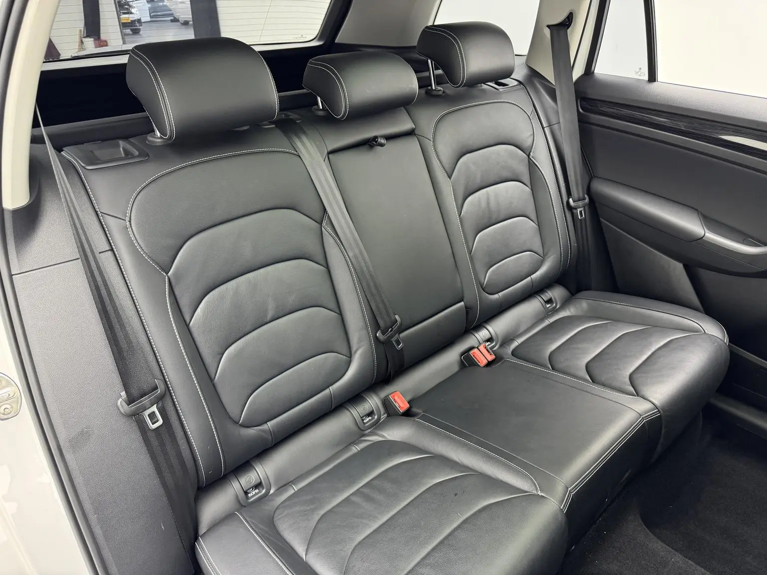 Skoda 2021 TSI330 5 seat 2WD Luxury Premium Enjoy
