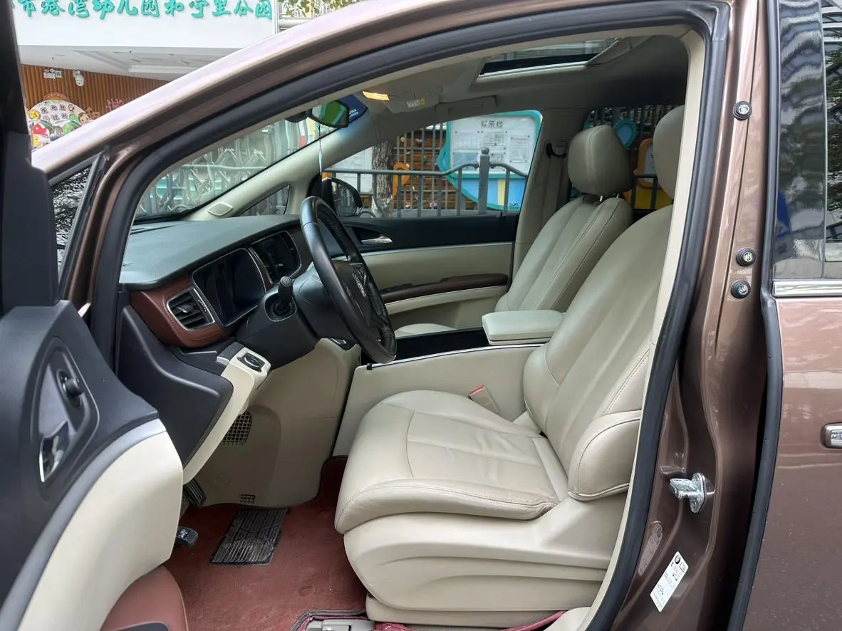 Buick GL8 2018 28T Luxury China VI