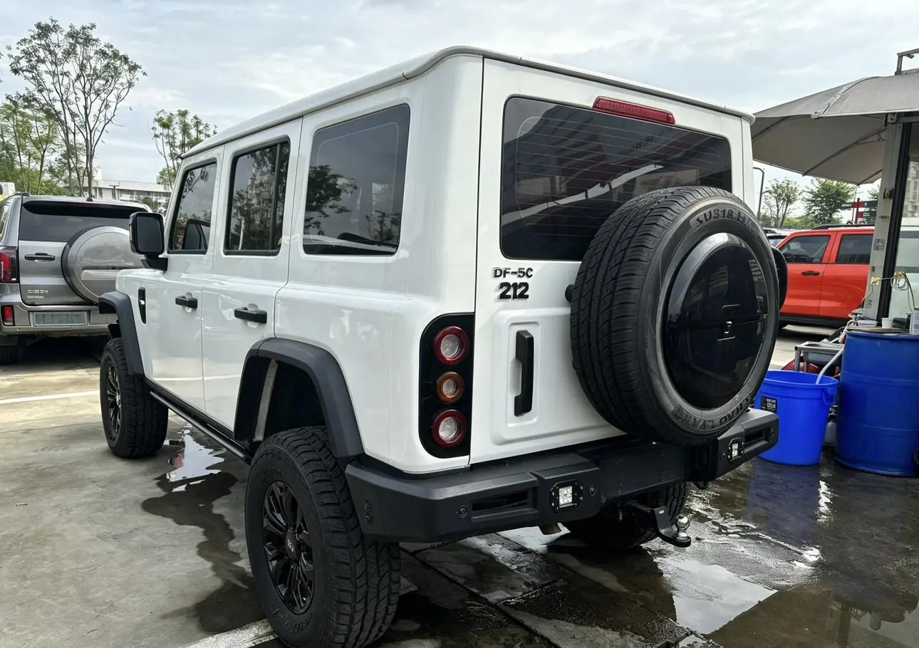 212 T01 2024 2.0T