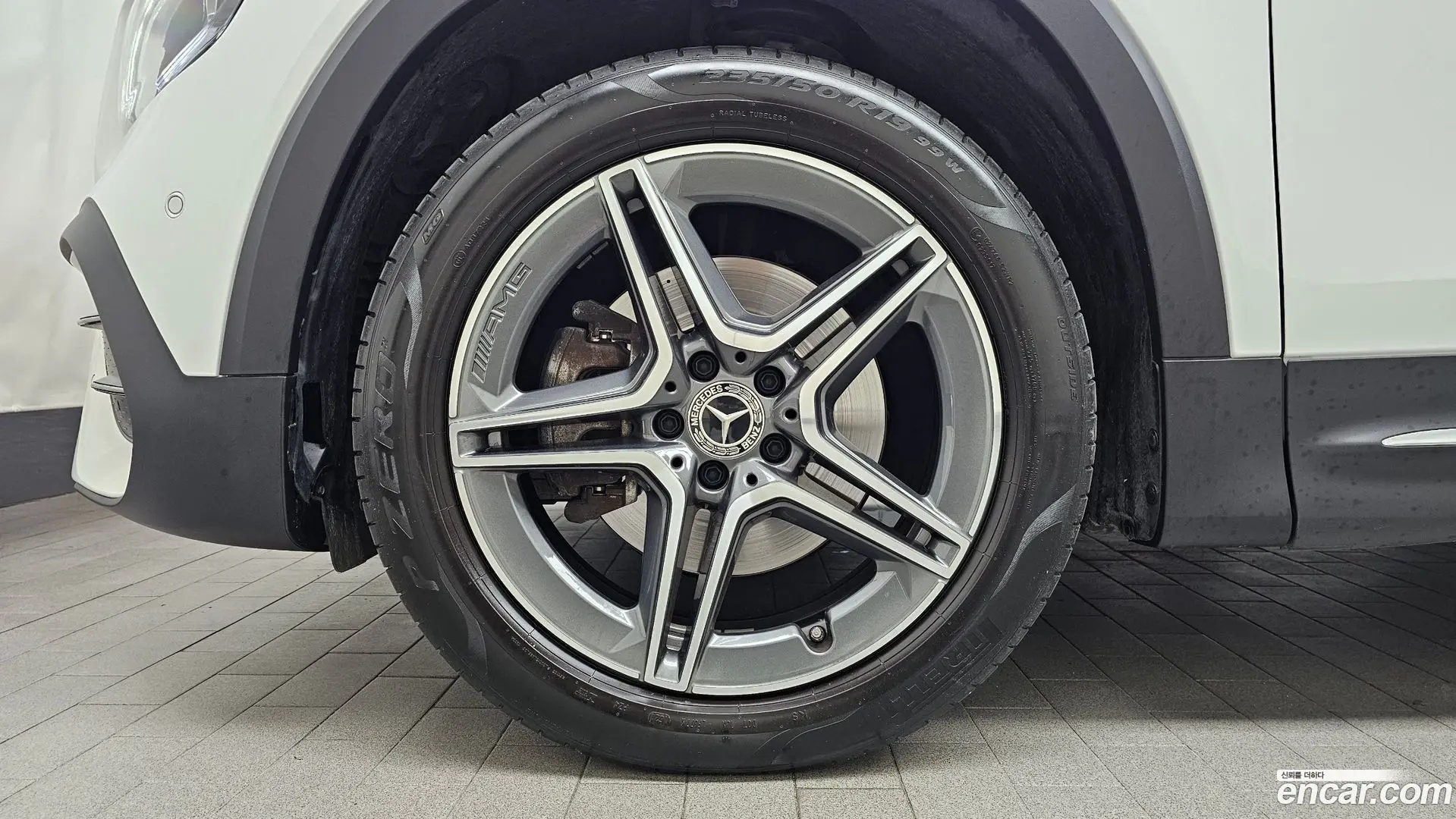 Mercedes-Benz GLB-Class GLB250 4MATIC 2019