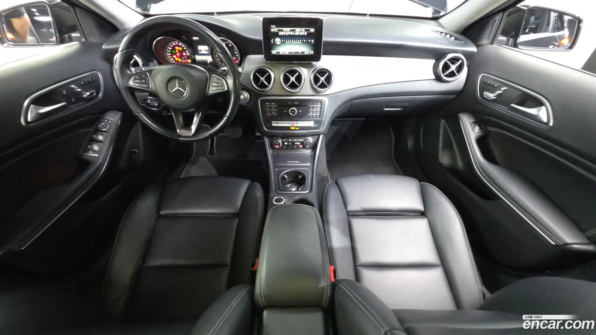 Mercedes-Benz GLA-Class GLA220 Premium 2017