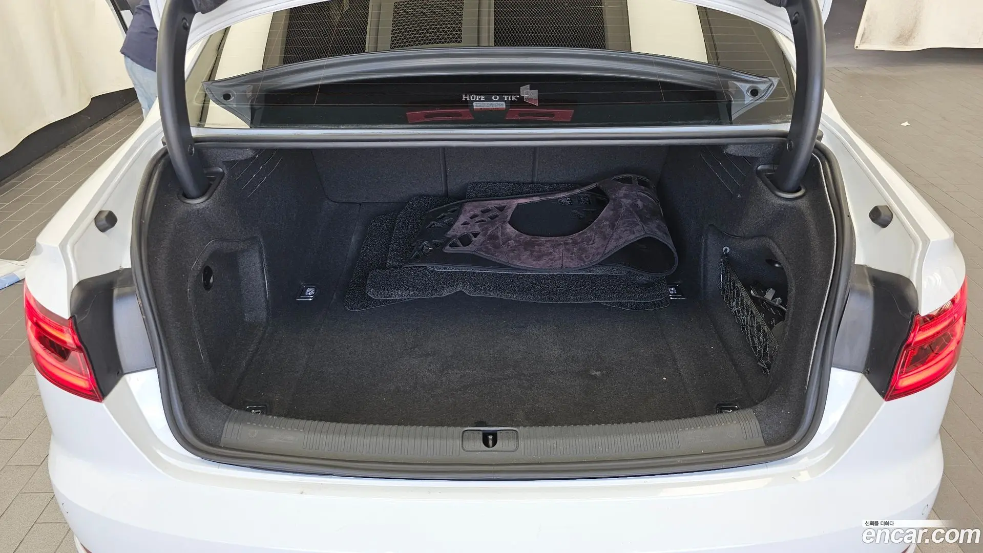 Audi A4 40 TFSI Premium