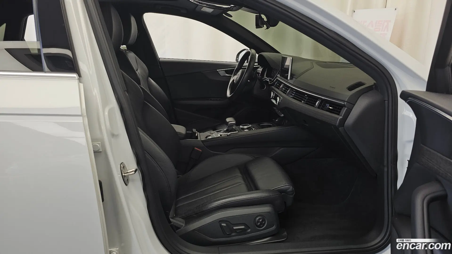 Audi A4 40 TFSI Premium