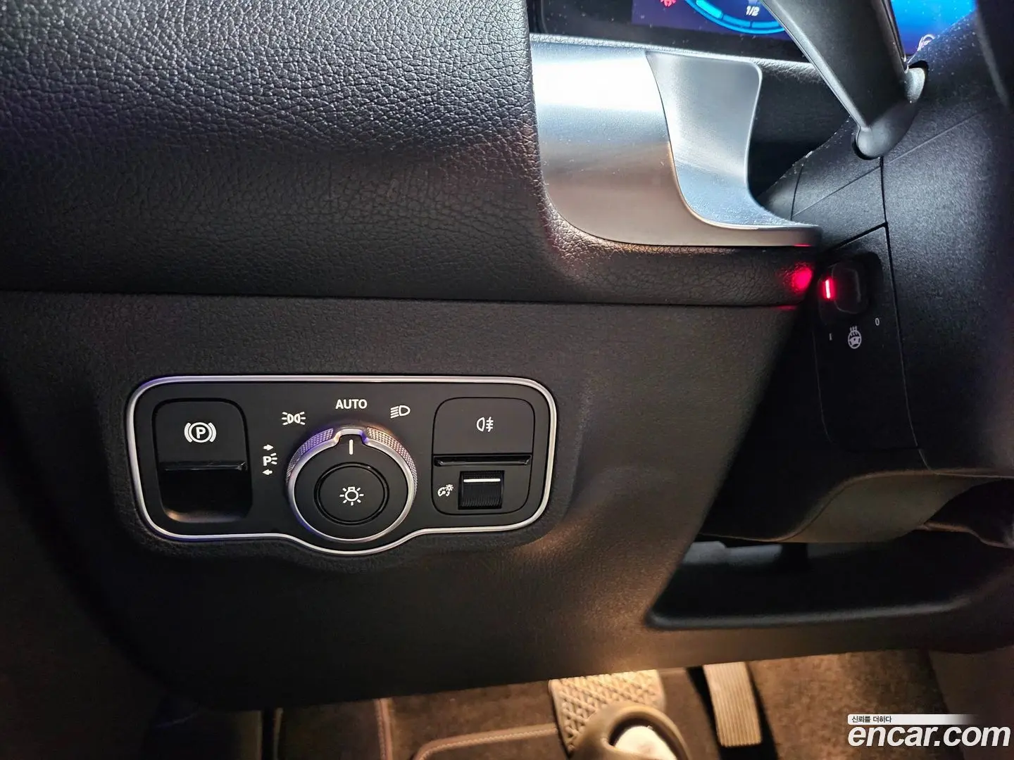 Mercedes-Benz GLB-Class GLB200 d 2021