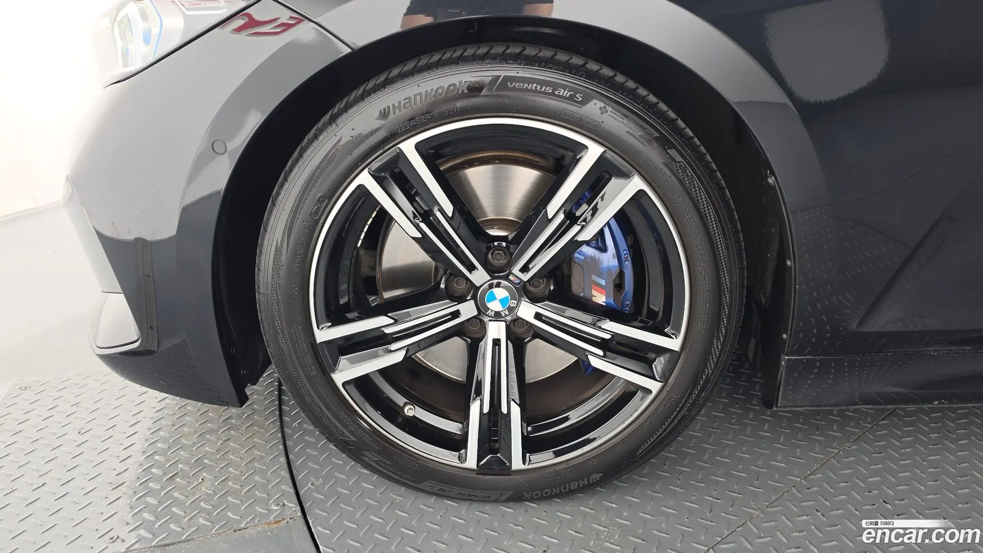 BMW 3-Series 320i M Sport 2023