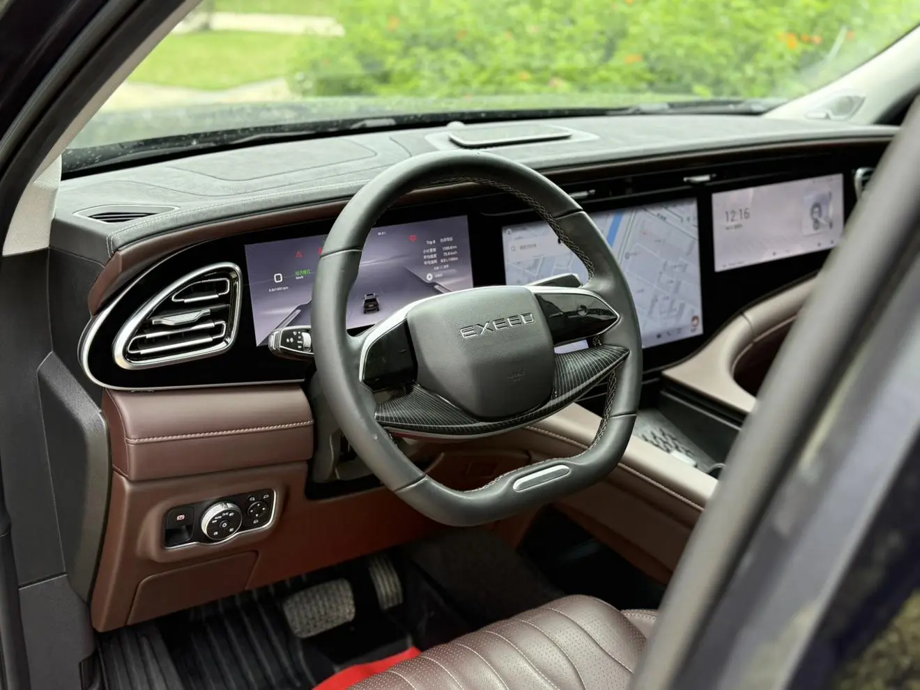 Exeed 2023 2.0T 4WD Star - 7 seat