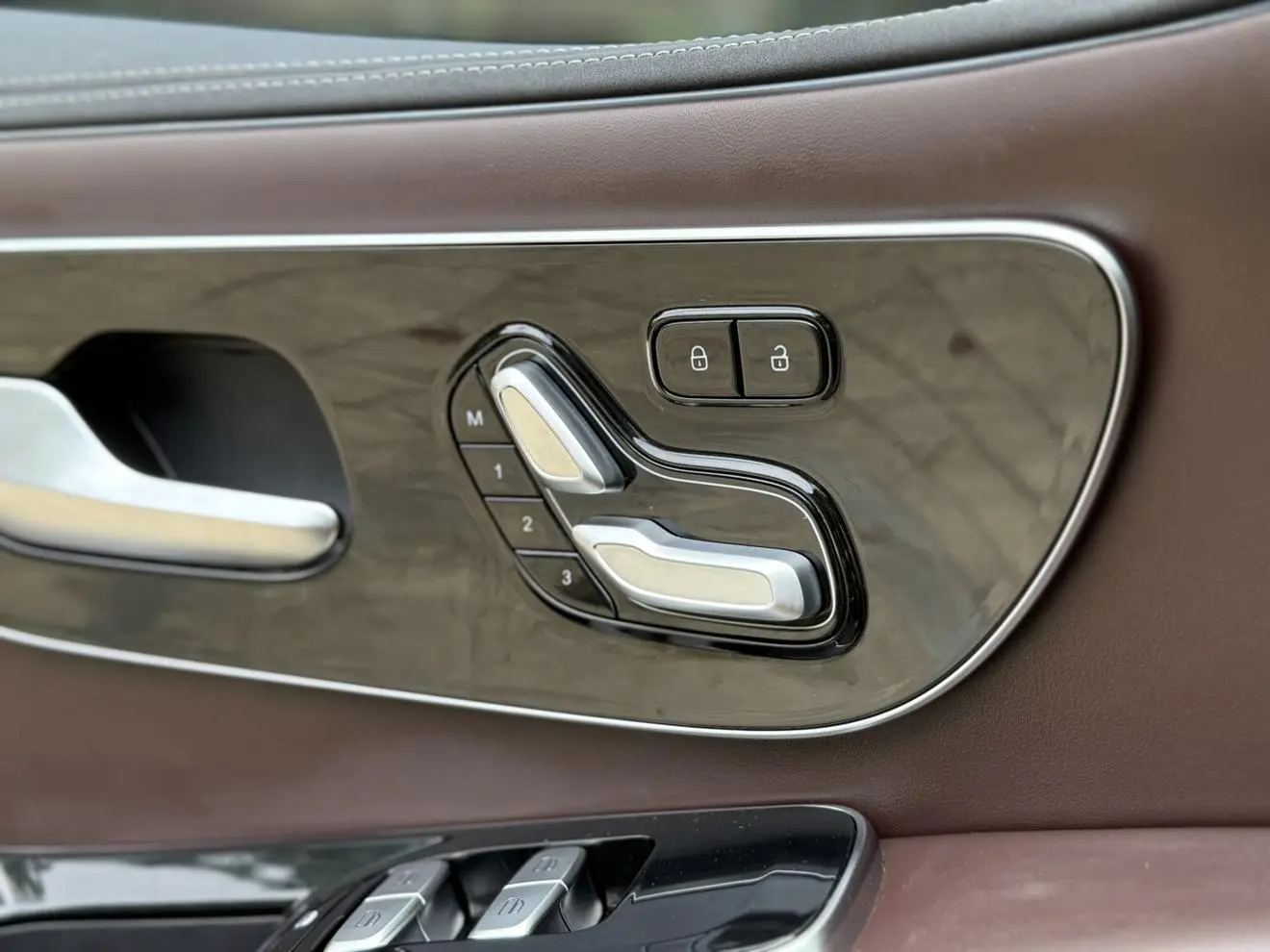 Exeed 2023 2.0T 4WD Star - 7 seat