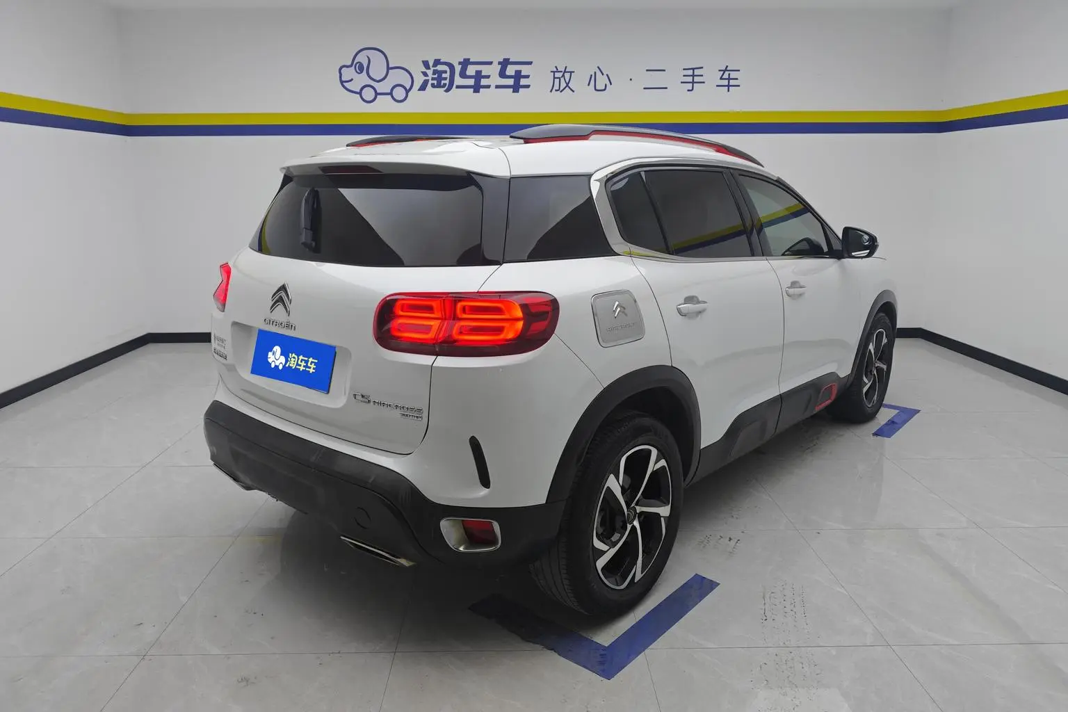 Citroen C5 Aircross C5 AIRCROSS 2019 380THP Premium Plus China V