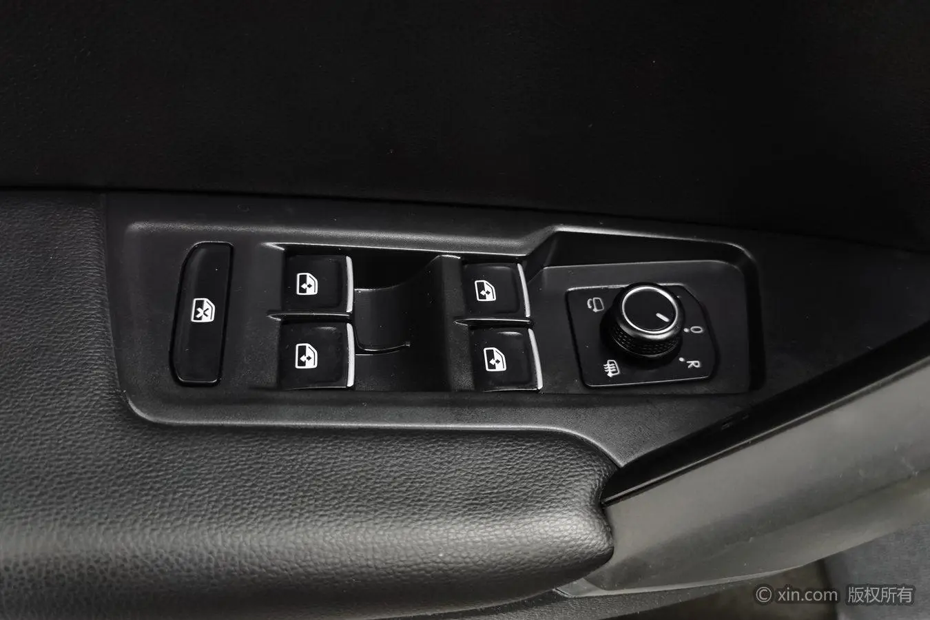 Volkswagen Tayron 2019 330TSI 2WD Luxury China VI
