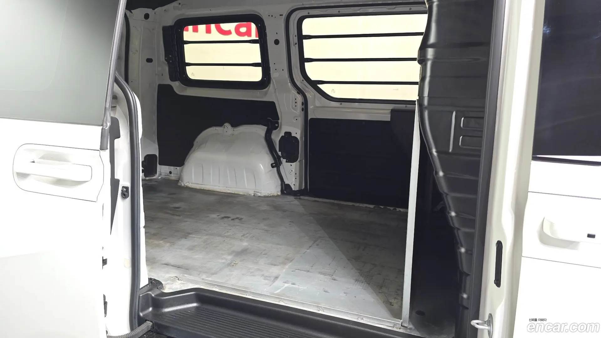Hyundai Staria Cargo 3-Seater 2022
