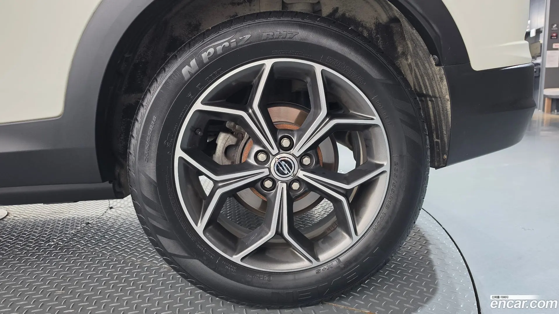 KG Mobility KORANDO Gasoline 1.5 2WD C5