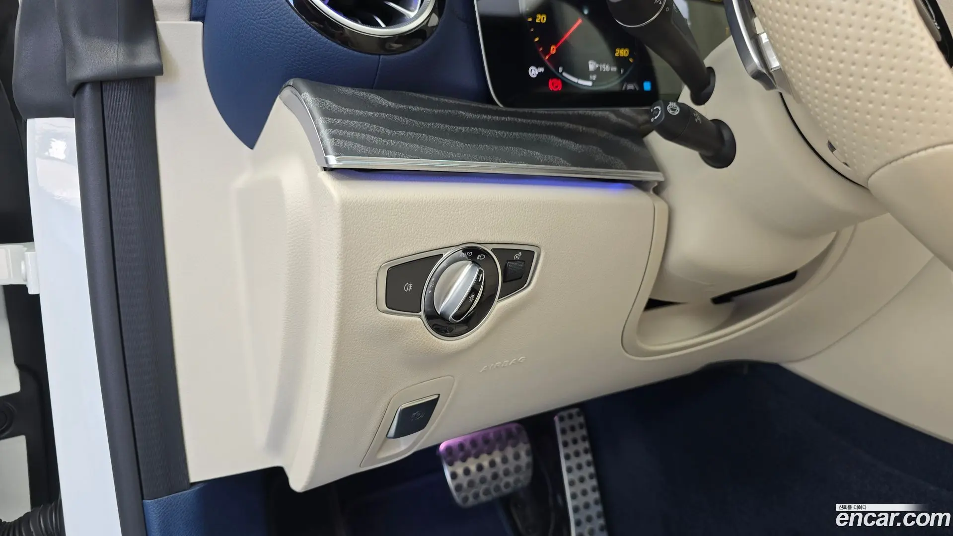 Mercedes-Benz E-Class E450 4MATIC Cabriolet