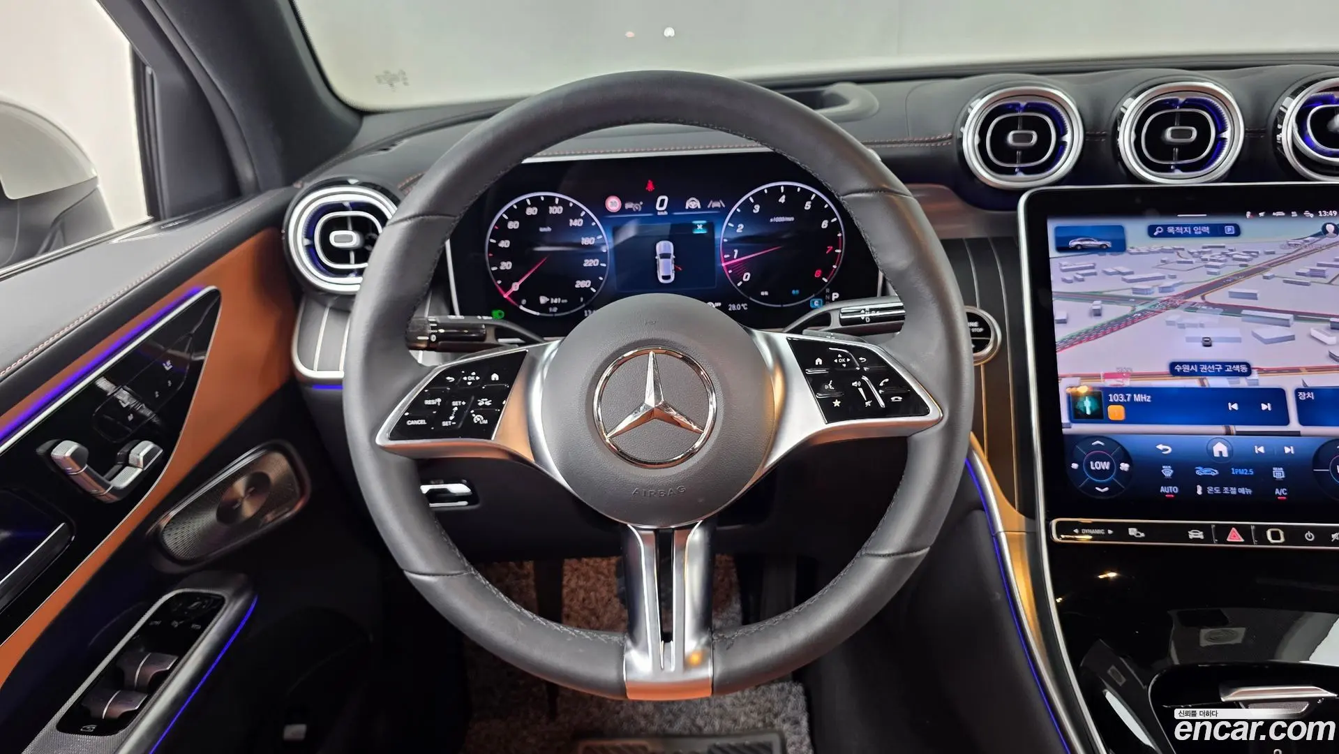 Mercedes-Benz GLC-Class GLC300 4MATIC Avnatgarde Coupe