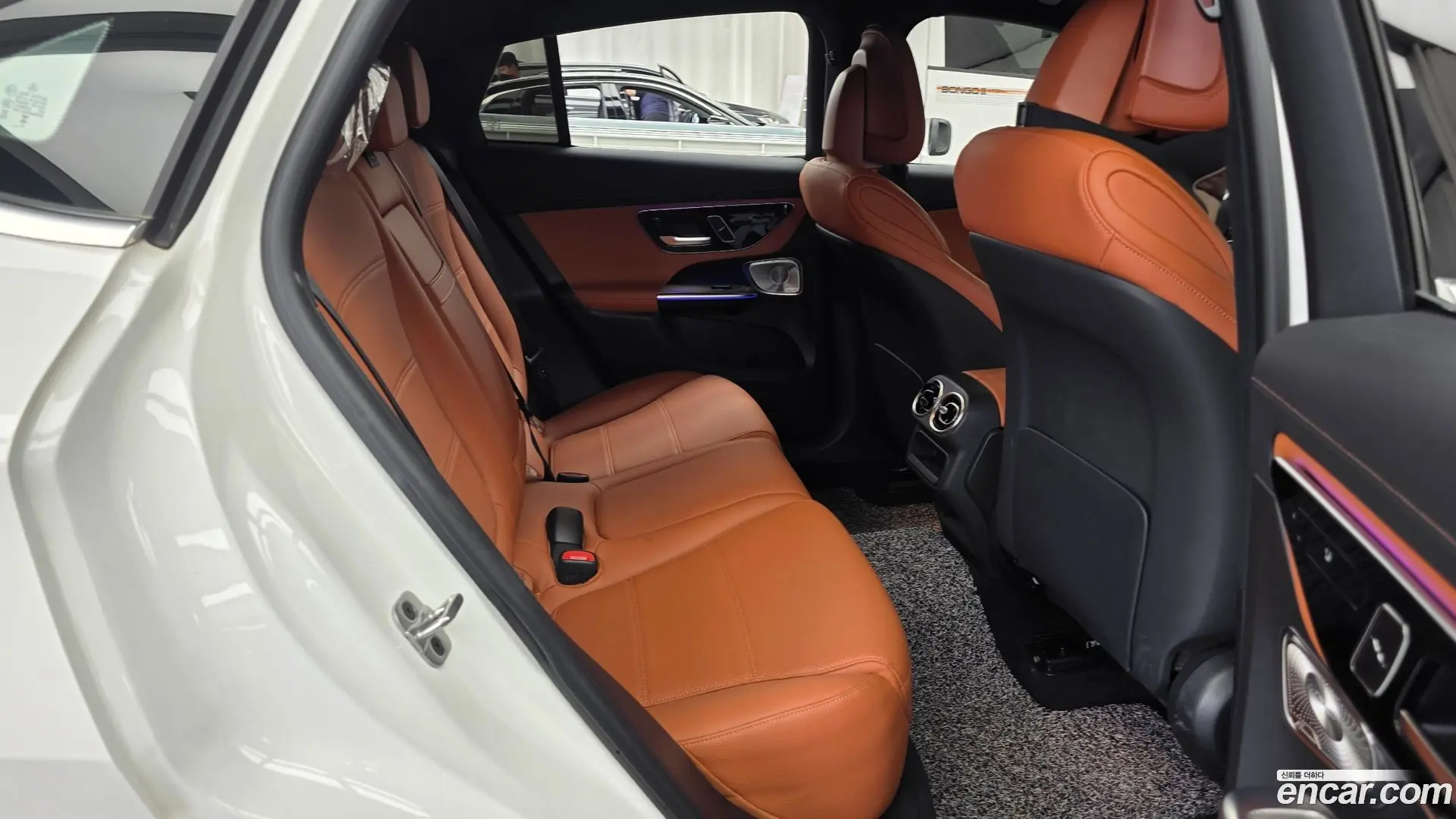 Mercedes-Benz GLC-Class GLC300 4MATIC Avnatgarde Coupe