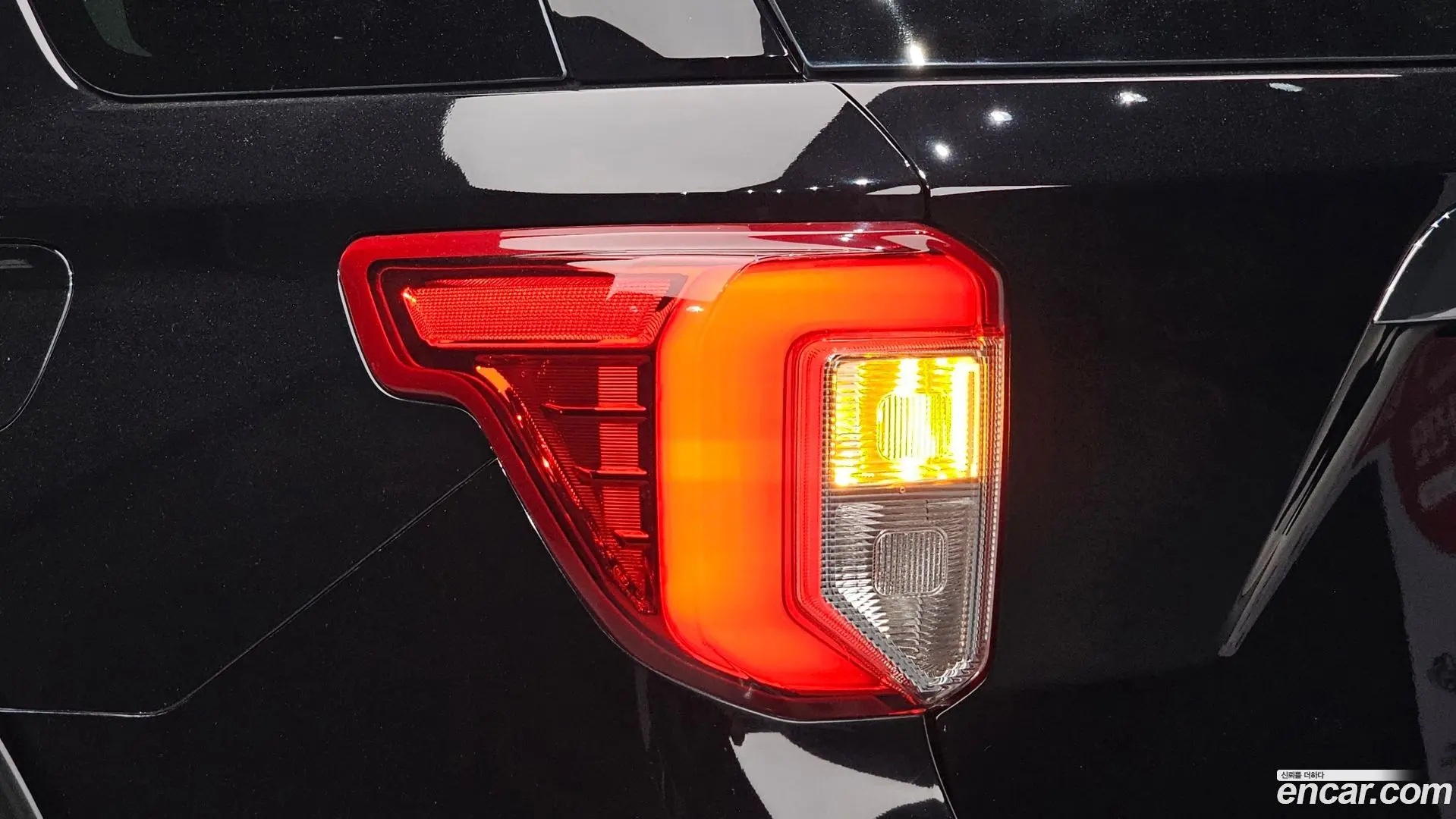 Ford Explorer 2.3 LimIted 4WD