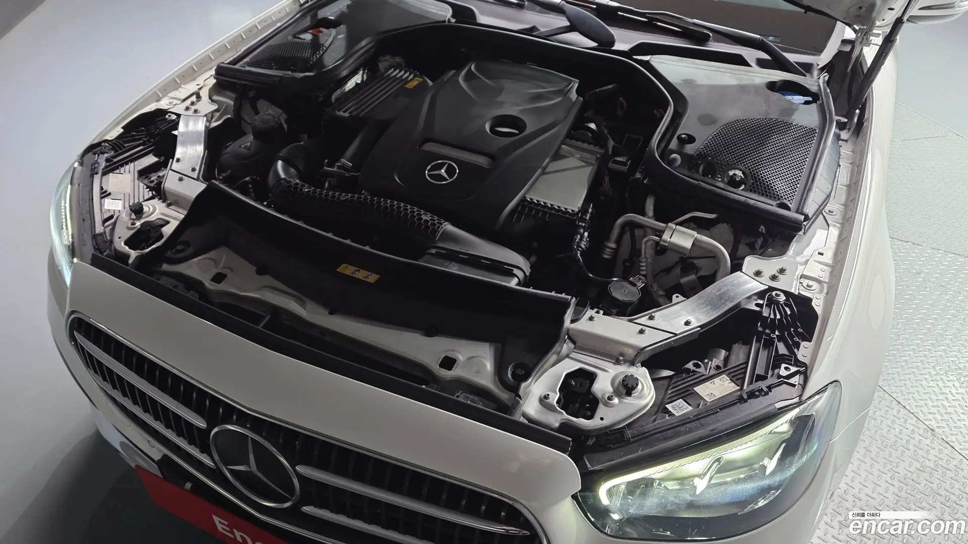 Mercedes-Benz E-Class E250 Avantgarde