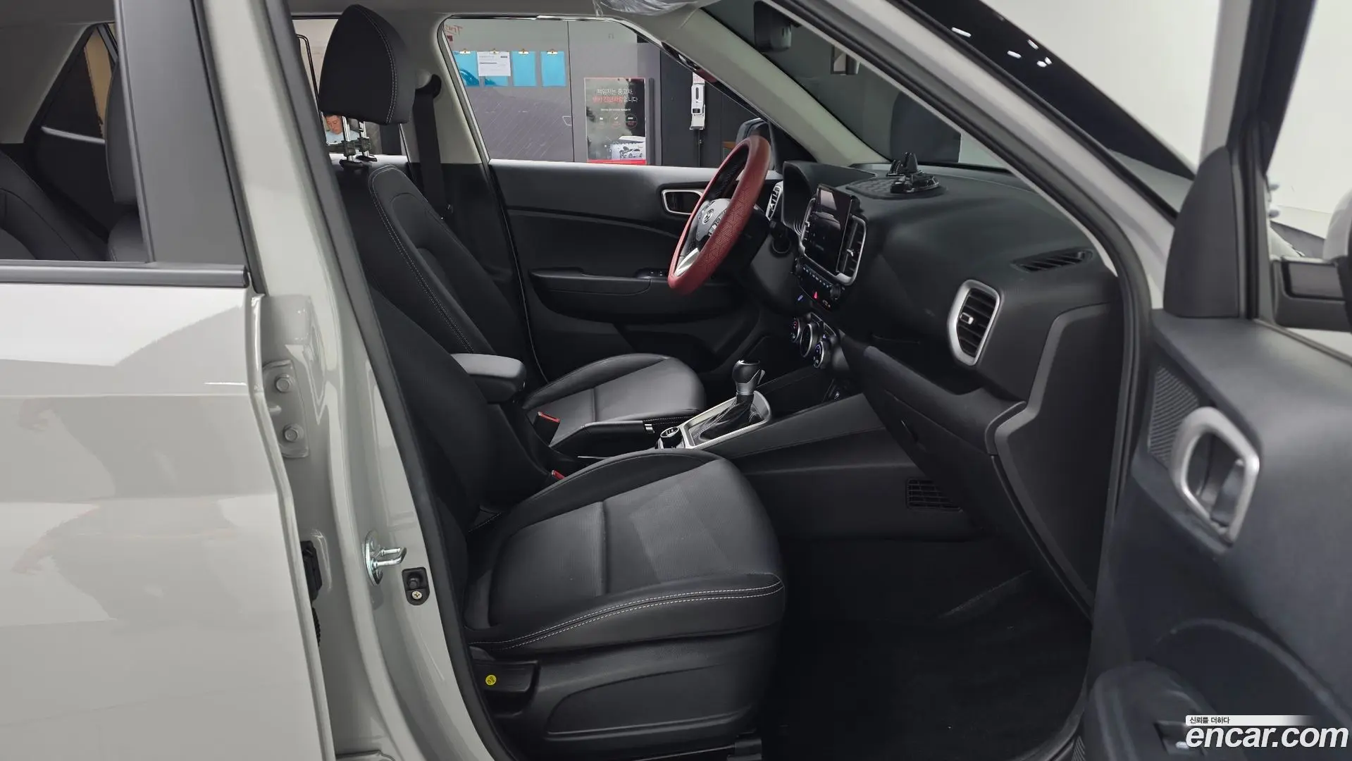 Hyundai Venue 1,6 Premium 2022