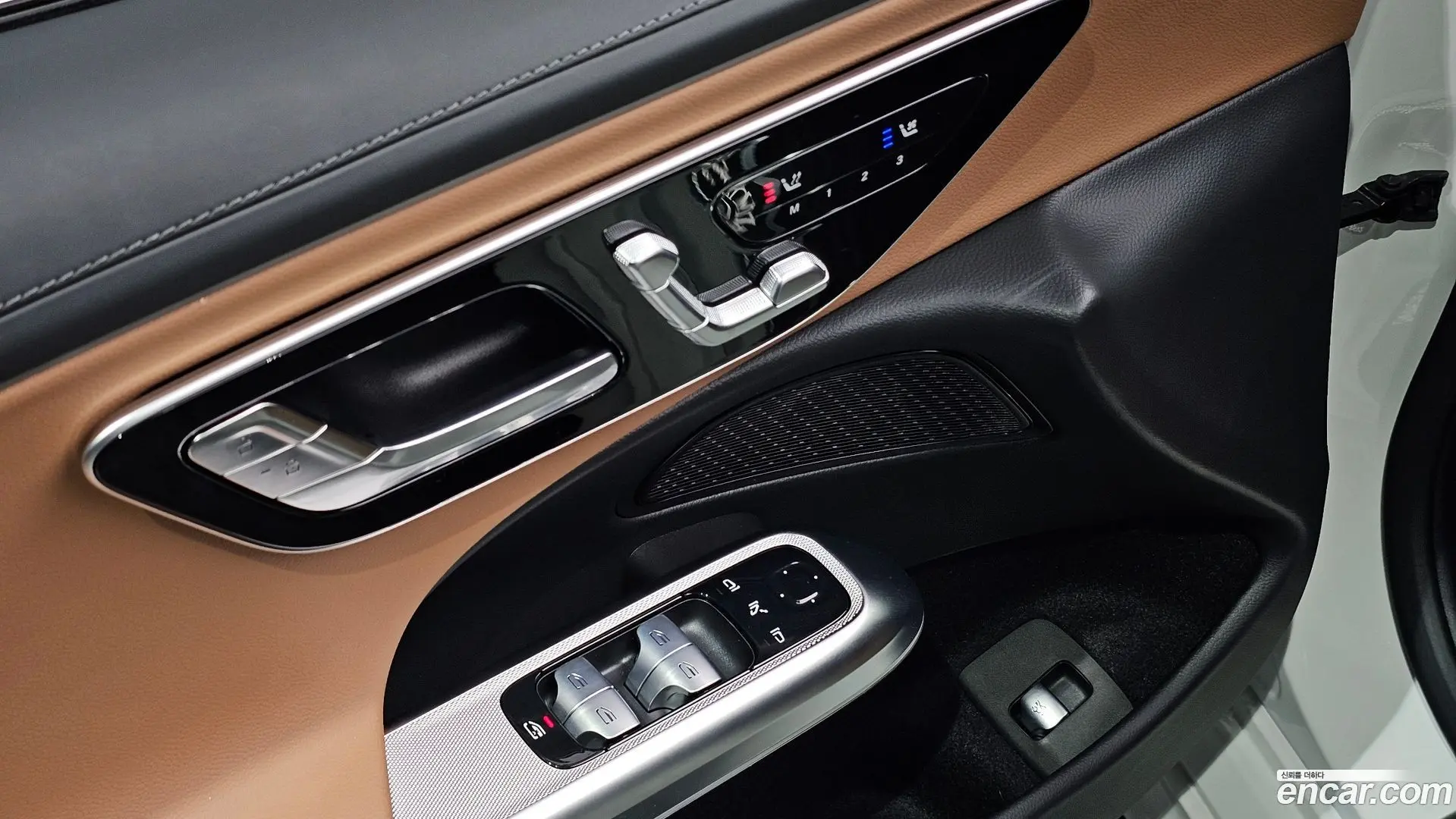 Mercedes-Benz E-Class E200 Avantgarde 2024