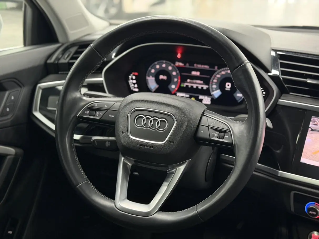 Audi Q3 2022 35 TFSI Progressive Dynamic