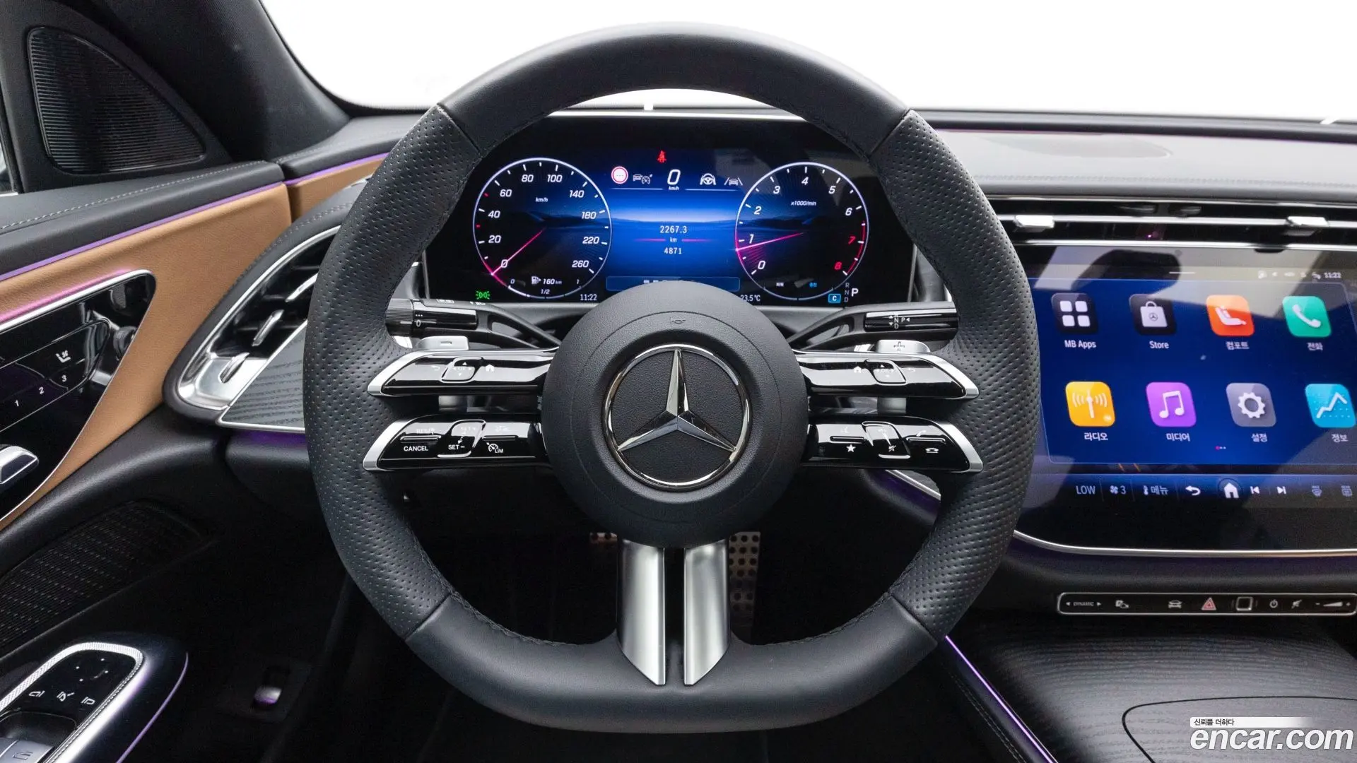 Mercedes-Benz E-Class E200 AMG Line