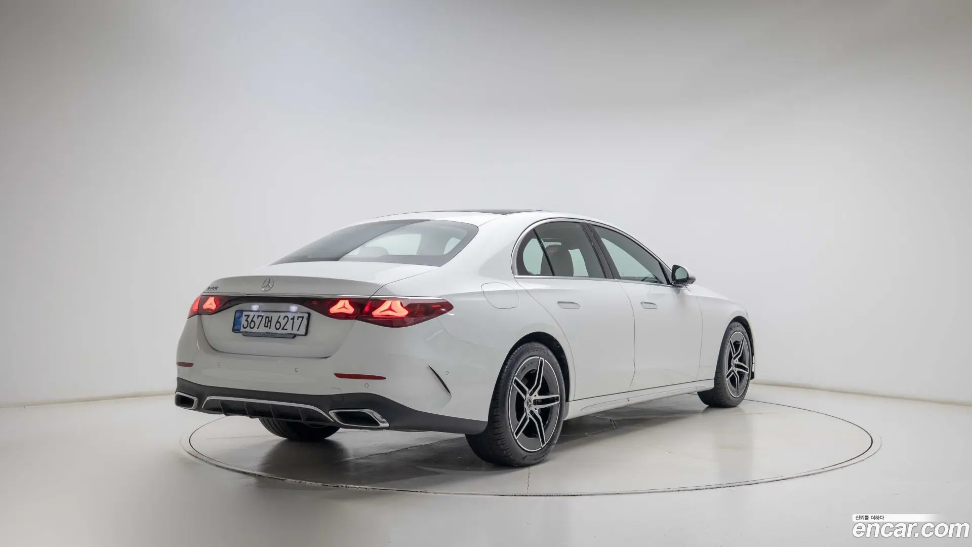Mercedes-Benz E-Class E200 AMG Line
