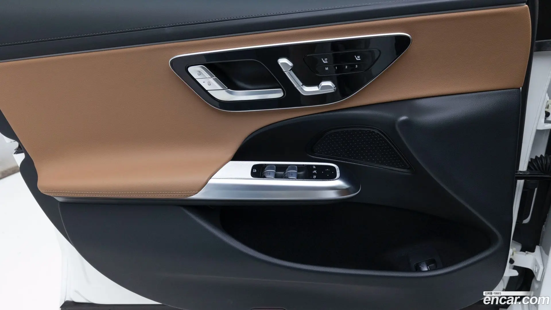Mercedes-Benz E-Class E200 AMG Line