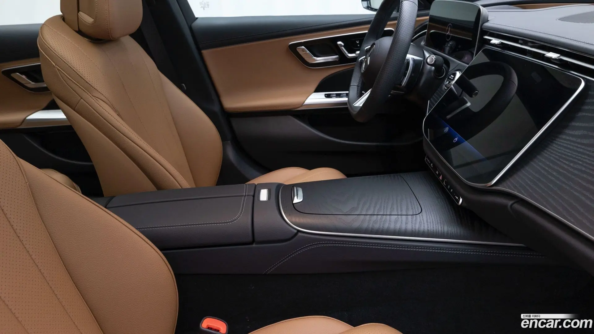 Mercedes-Benz E-Class E200 AMG Line