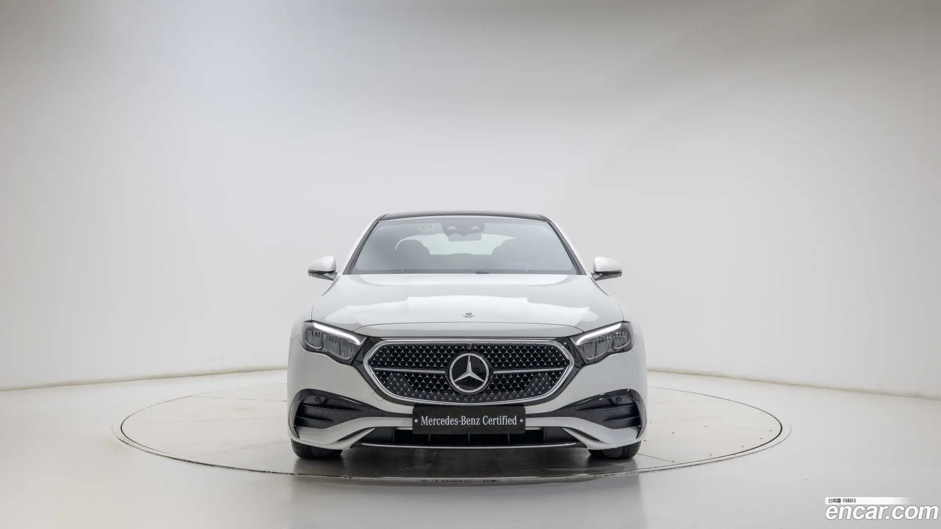 Mercedes-Benz E-Class E200 AMG Line